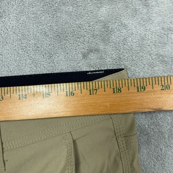 Wrangler Men’s Cargo Pants 36X32 Nylon Tan Lightweight Hiking Durable a1027 - Picture 3 of 6